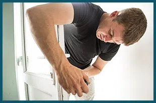 Brookline Locksmith Service Brookline, MA 617-826-6165 - 20-Emergency-Locksmith